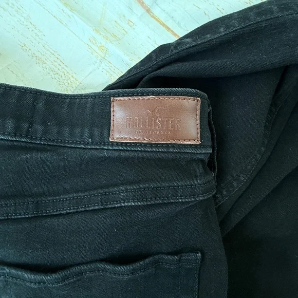 Hollister High Rise Skinny Jeans | Size 28 | Black | Stretch Denim - Picture 6 of 8